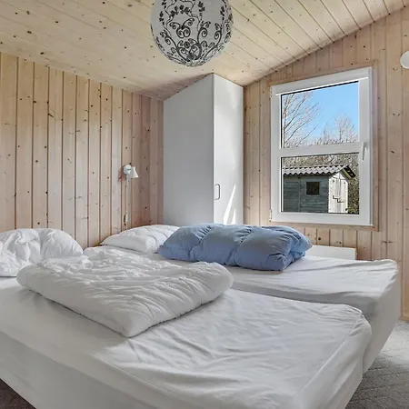 Cozy In With Wifi Holiday home Roslev
